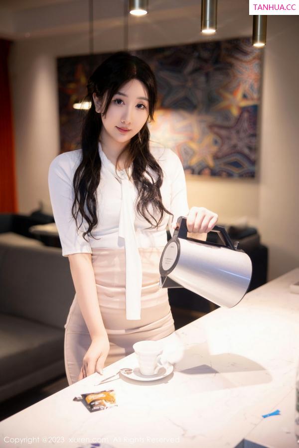 江真真  [XiuRen]高清写真图 2023.02.02 No.6207 江真真 妩媚美腿第16张图片